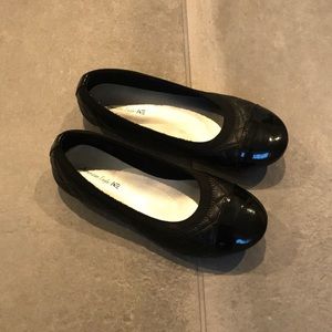 american eagle Shoes - Girls black flats american eagle Shoes - Girls black flats